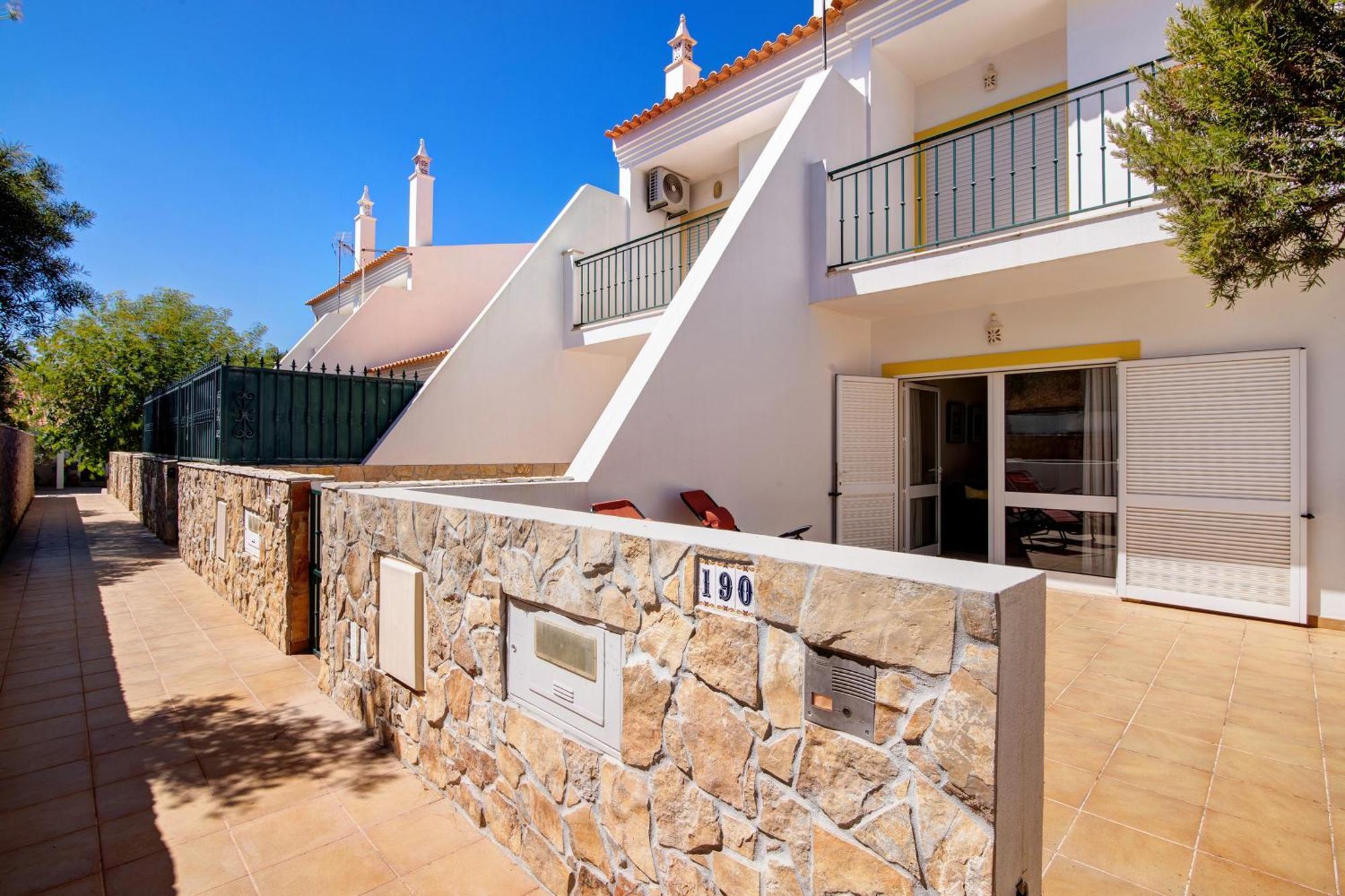 V2 A 400 M Da Da Falesia Holiday home Albufeira